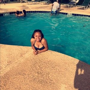 Meet your Posher, Lailah